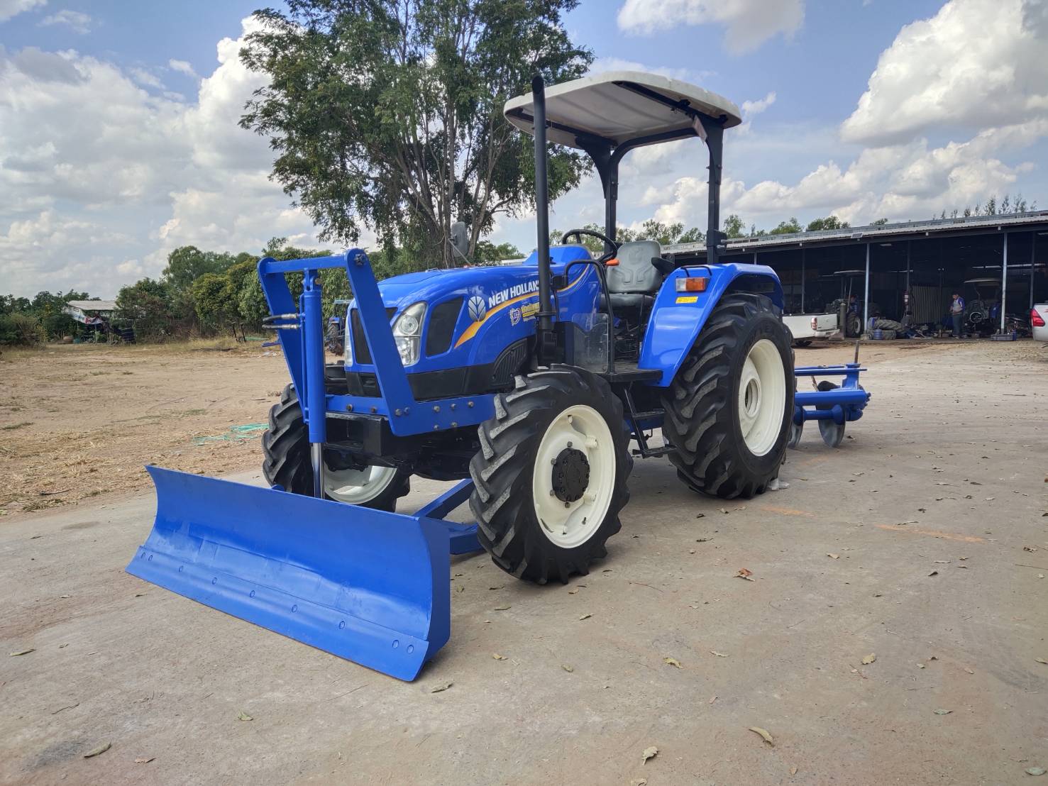 นิว ฮอลแลนด์ รุ่น TT4.55+ใบมีด+ผานพรวน