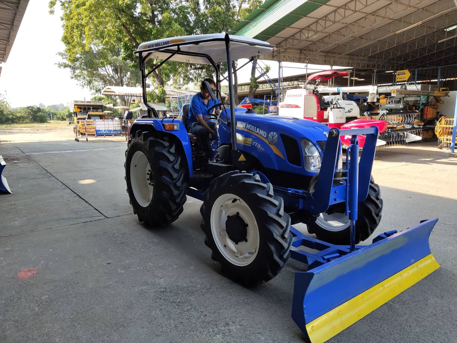 นิว ฮอลแลนด์ รุ่น TT3.50+ใบมีด+ผานพรวน