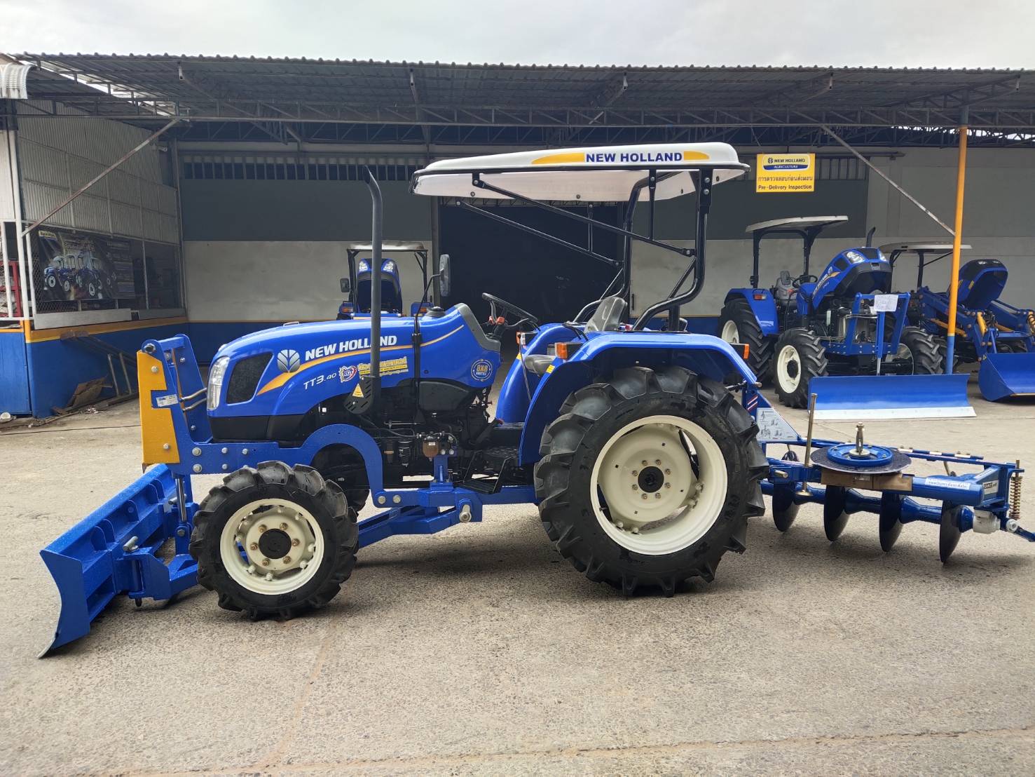 นิว ฮอลแลนด์ รุ่น TT3.40 39 แรงม้า รถทดสอบ