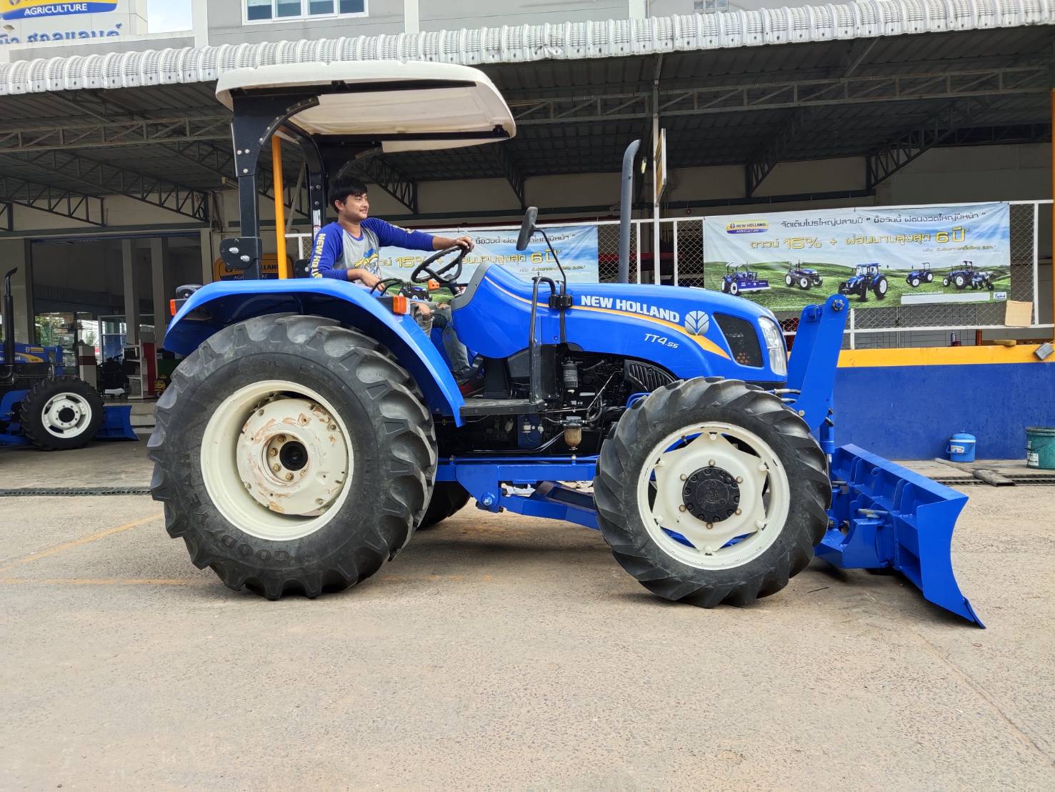 นิว ฮอลแลนด์ รุ่น TT4.55+ใบมีด+ผานพรวนใหม่