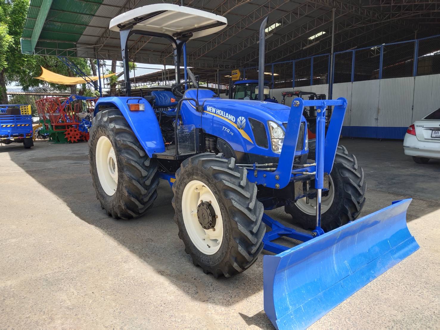 นิว ฮอลแลนด์ รุ่น TT4.75+ใบมีด+ผานพรวน 5 จาน