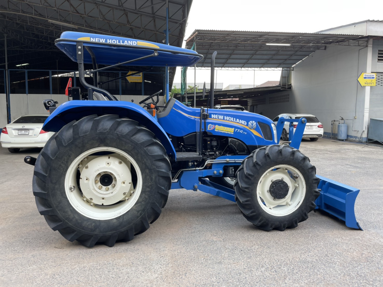 นิว ฮอลแลนด์ รุ่น TT4.75+ใบมีด+ผานพรวน 5 จาน