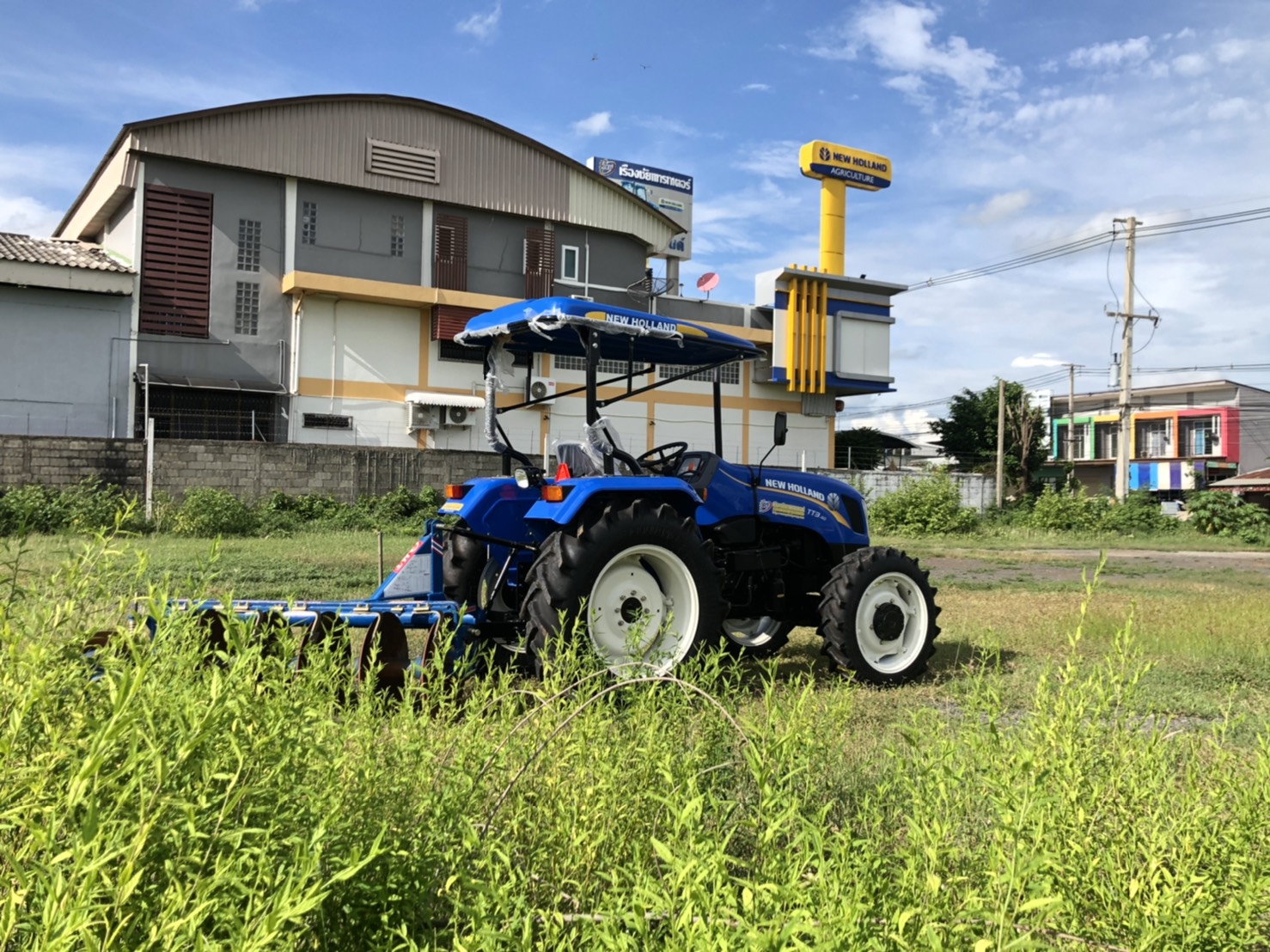 นิว ฮอลแลนด์ รุ่น TT3.40 39 แรงม้า