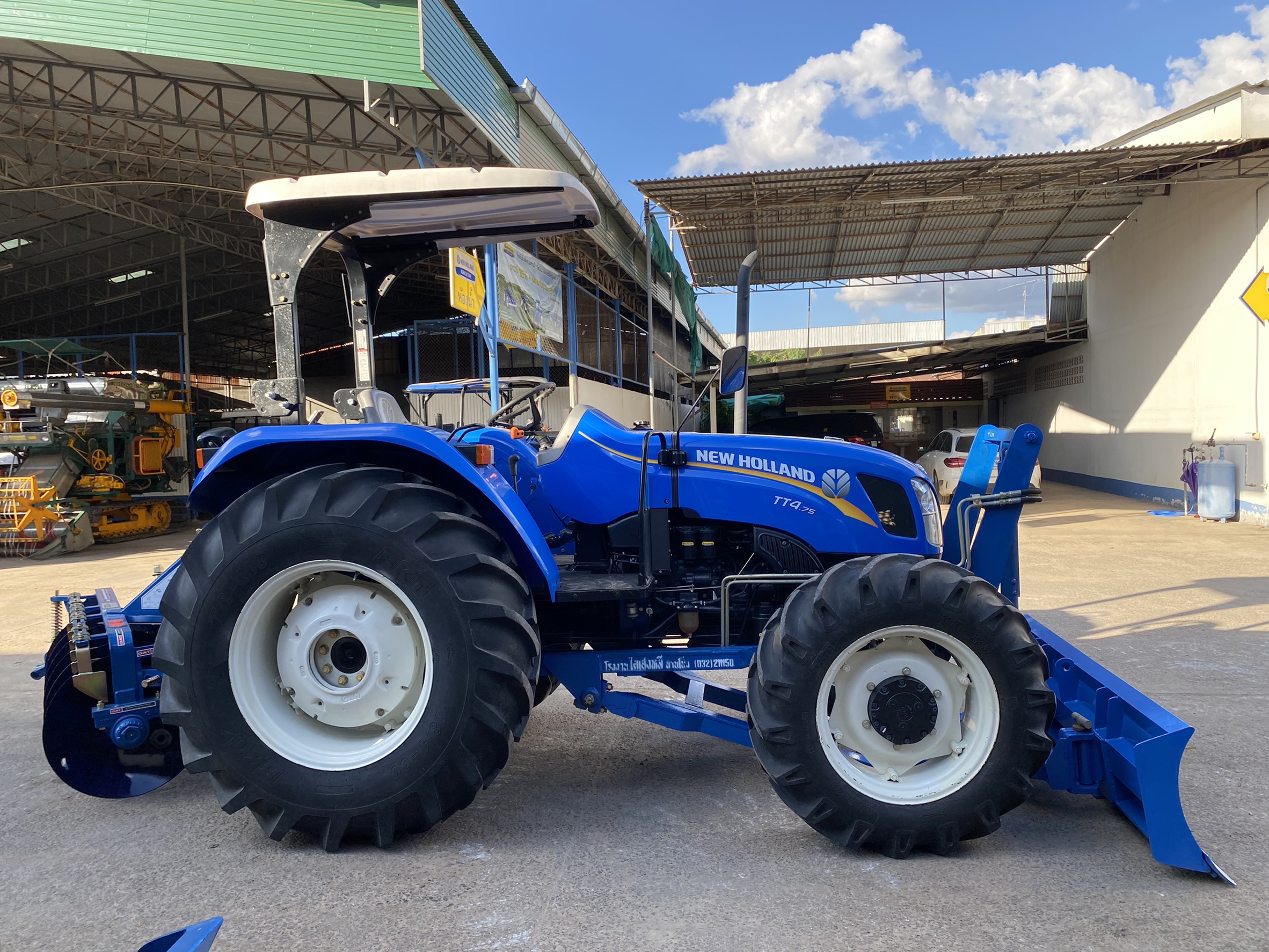 นิว ฮอลแลนด์ รุ่น TT4.75 สภาพ 88%