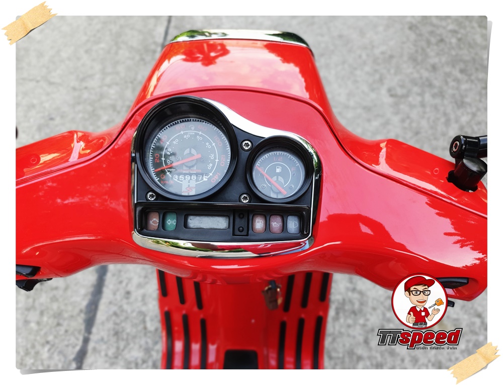 ขาย Vespa S125IE แต่งสติ๊กเกอร์ลายสนิม เทห์ไม่เหมือนใครเล่มพร้อม