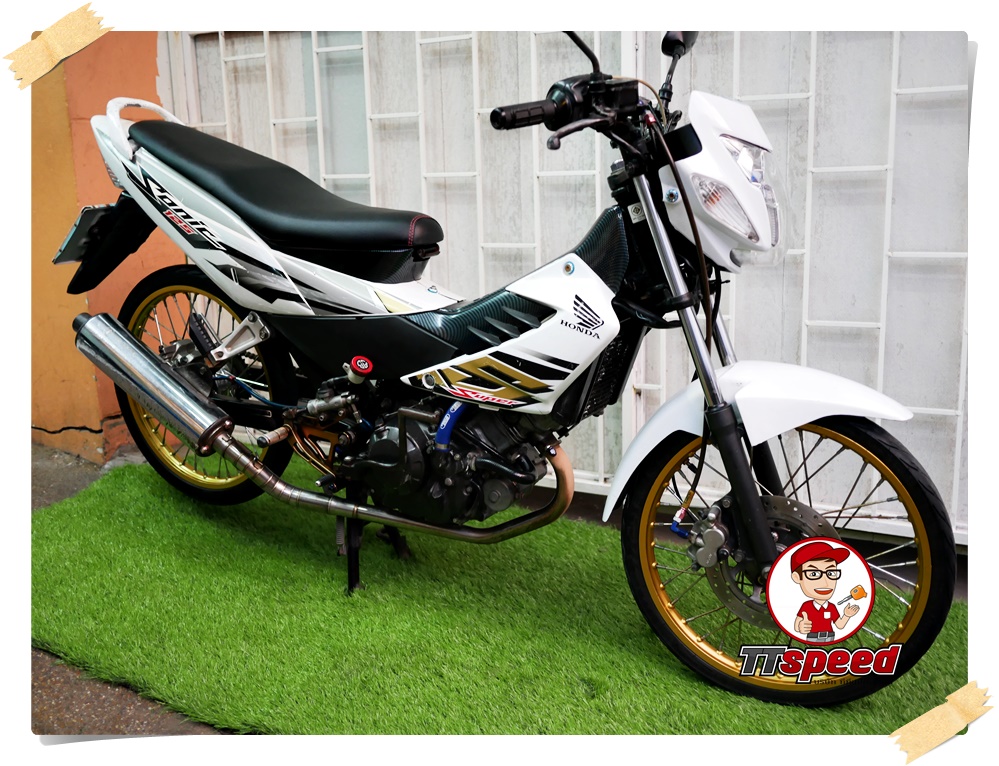 ขาย Sonic 125 ตัวสองแต่งสวยปี 47 เครื่องดีสภาพพร้อมขี่ใช้งาน