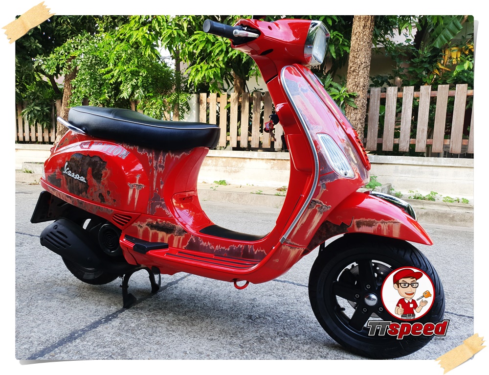 ขาย Vespa S125IE แต่งสติ๊กเกอร์ลายสนิม เทห์ไม่เหมือนใครเล่มพร้อม