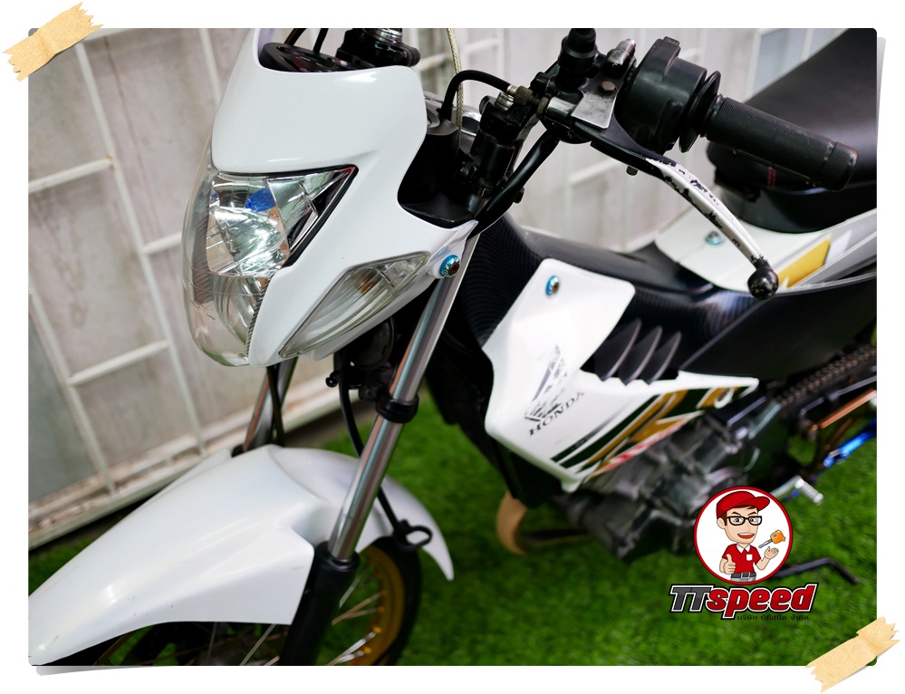 ขาย Sonic 125 ตัวสองแต่งสวยปี 47 เครื่องดีสภาพพร้อมขี่ใช้งาน