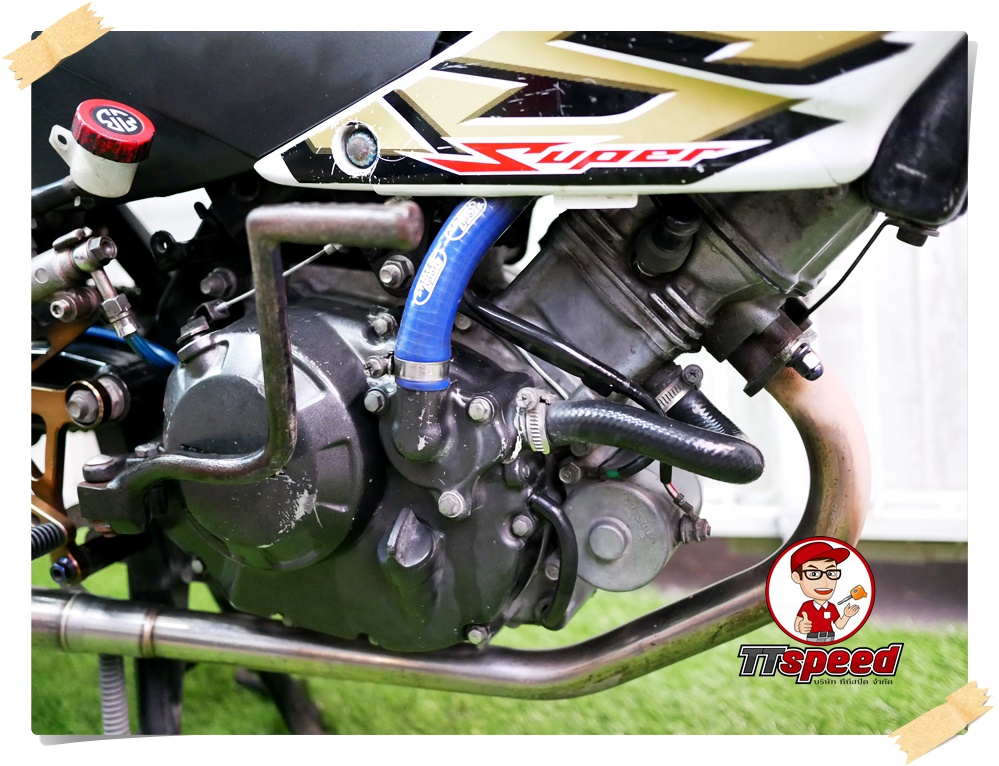 ขาย Sonic 125 ตัวสองแต่งสวยปี 47 เครื่องดีสภาพพร้อมขี่ใช้งาน