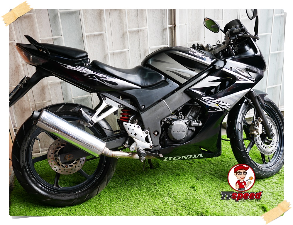 ราคานี้สุดคุ้ม CBR 150 กุญแจ 2 ชั้น เอกสารเล่มเขียวครบพร้อมโอนรถจดปี 47
