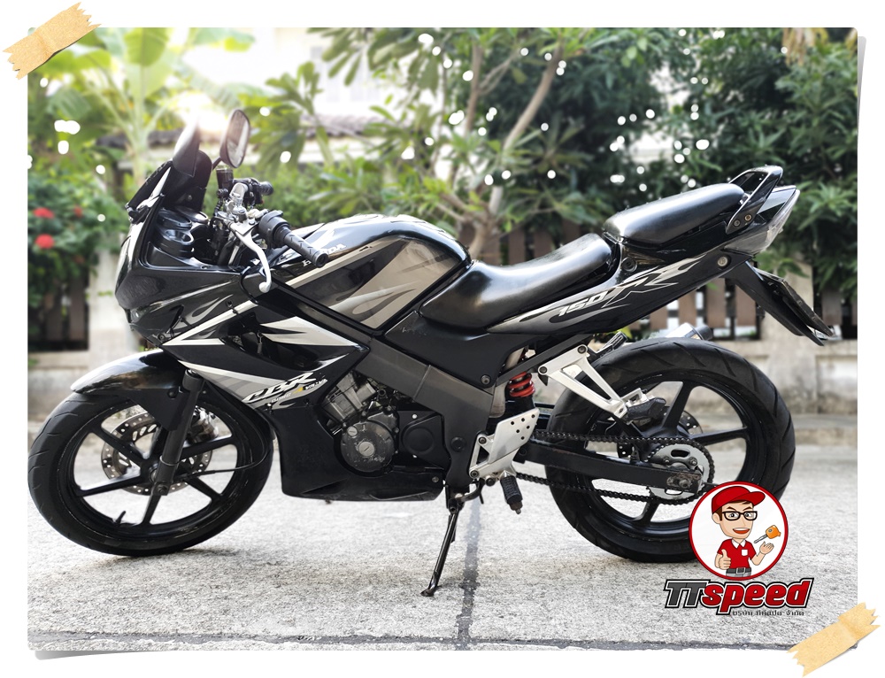 ขายสด CBR 150 สีดำรถจดปี 47 ตัวกุญแจ 2 ชั้น เครื่องดีพร้อมขี่ใช้งาน