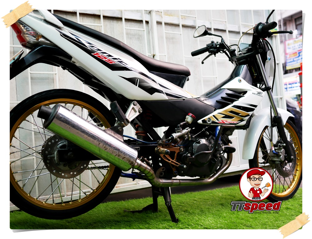 ขาย Sonic 125 ตัวสองแต่งสวยปี 47 เครื่องดีสภาพพร้อมขี่ใช้งาน