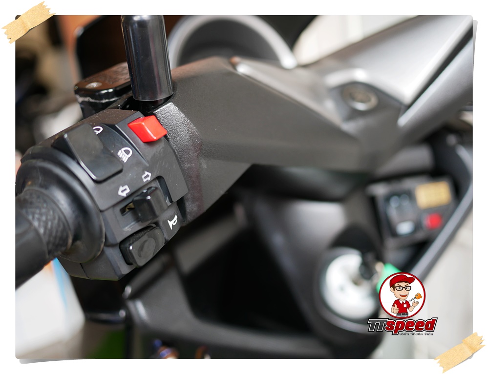 Yamaha Nmax 155 ABS 2017 ปี 60 สีดำสภาพพร้อมใช้ผ่อนเดือนละ 1925 บาท