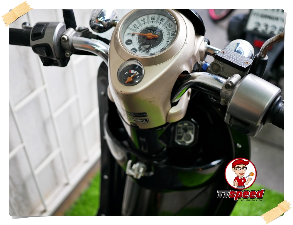 ขายสด Scoopy-i สีดำลงล้อ 17 ระบบหัวฉีดรถบ้านพร้อมขี่เอกสารเล่มครบ