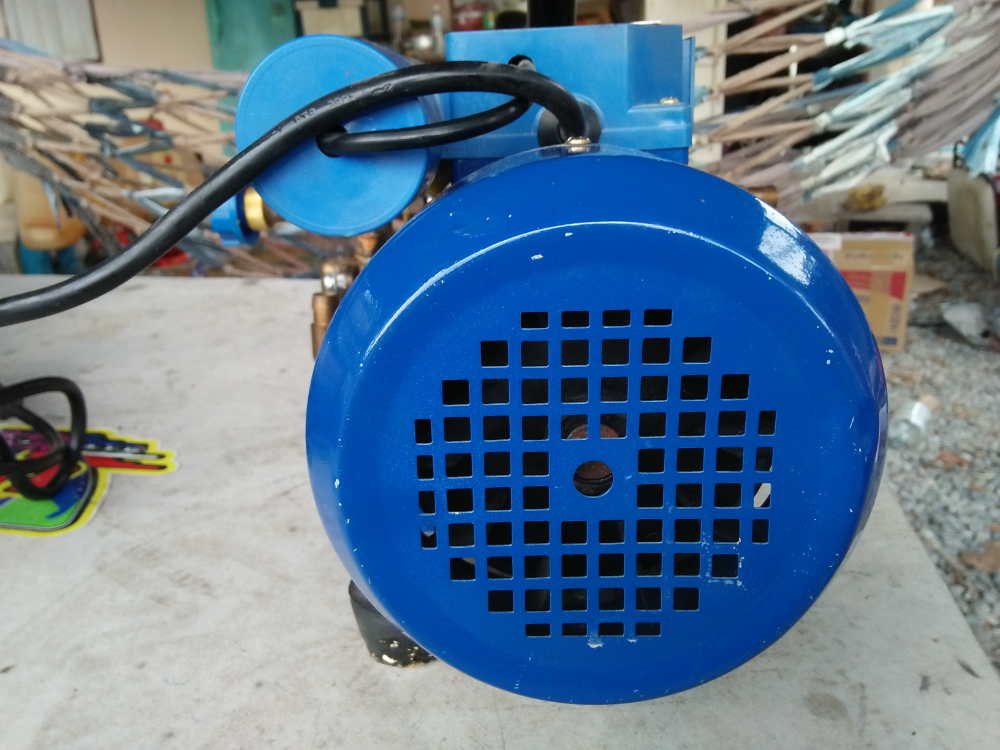 ปั๊มพ่นยา