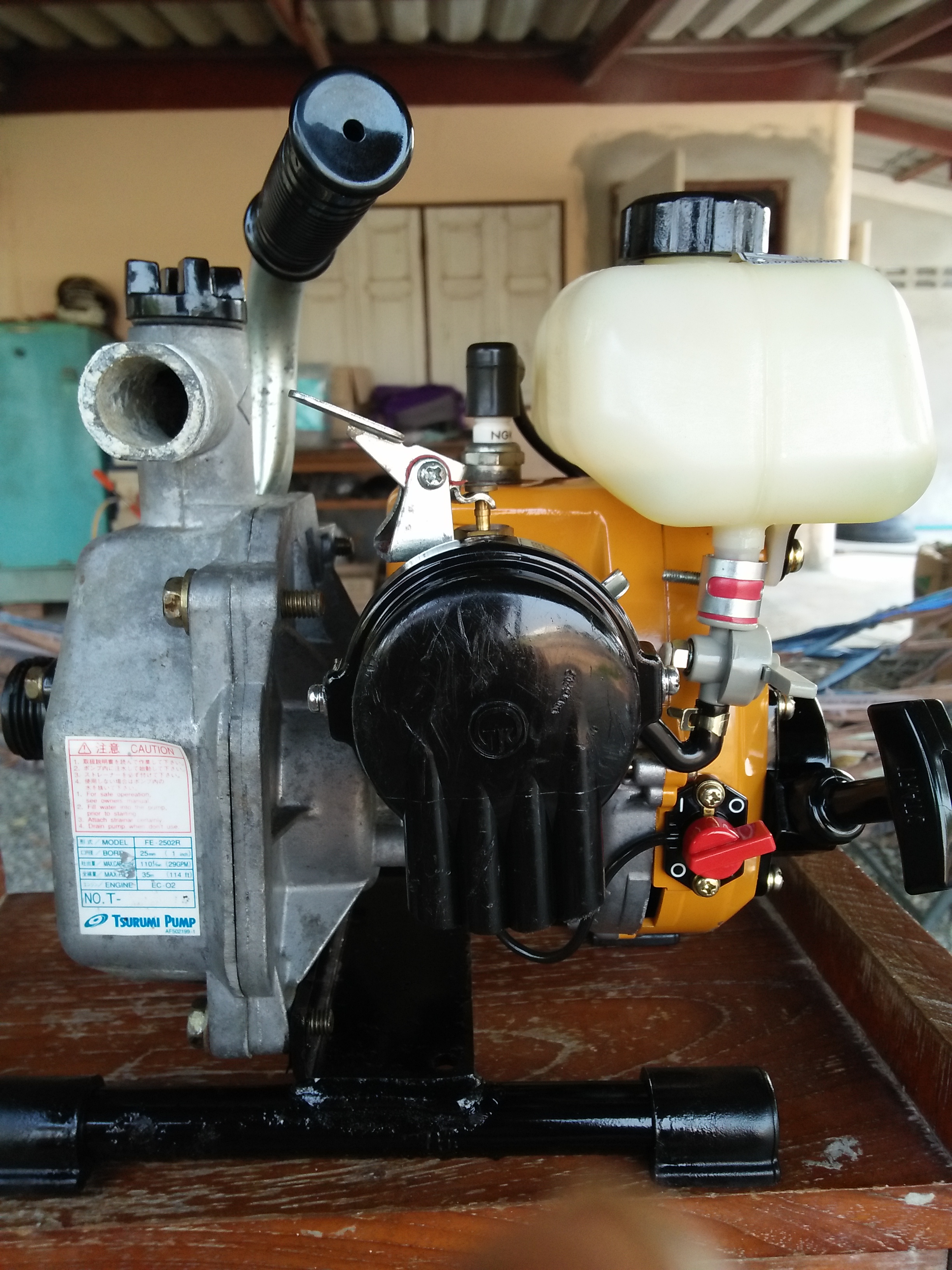 ปั๊มนำ้แบบหิ้วโรบิ้น