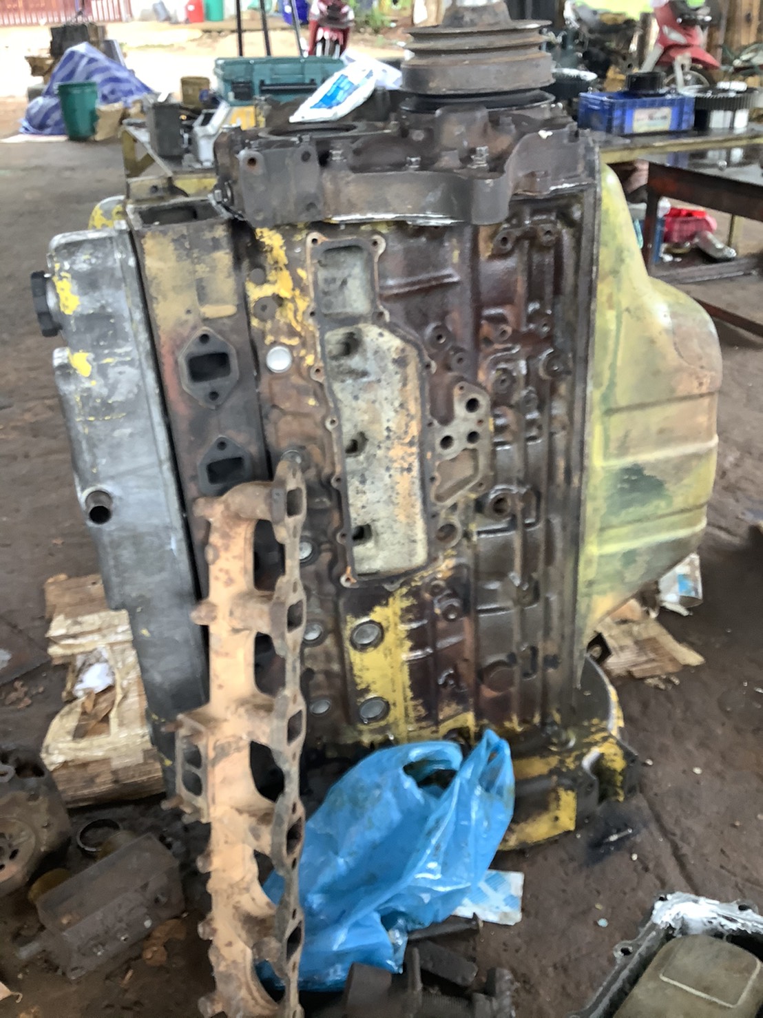 ฝากขายเครื่อง 6D31 กรองเดี่ยว