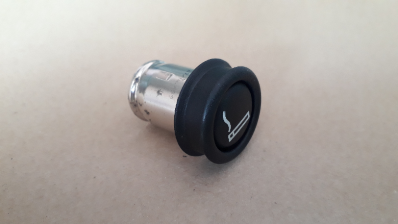 ที่จุดบุหรี่ BMW E46 E39 แท้ ที่จุดบุหรี่ BMW E46 E39 แท้