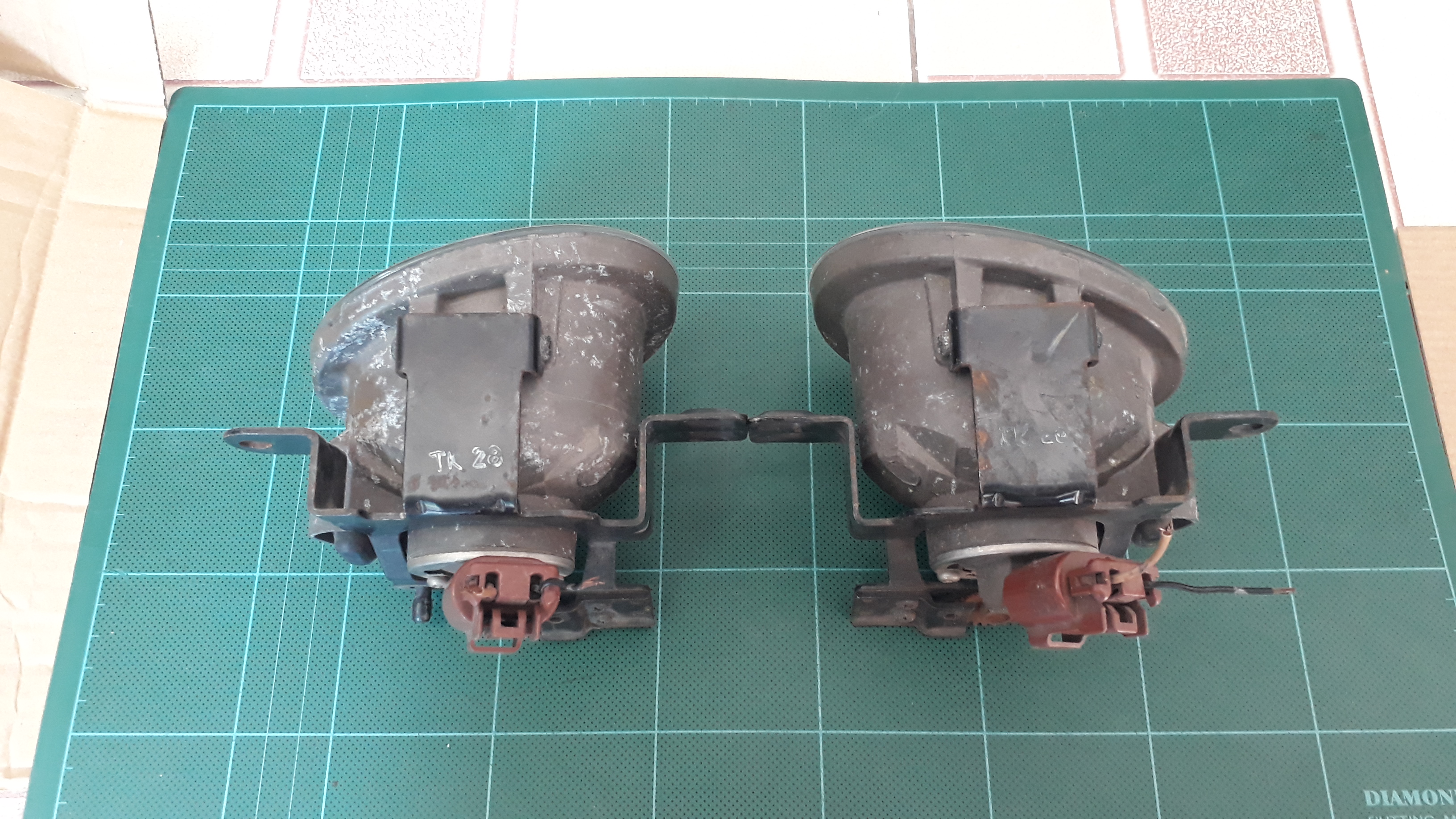 ไฟตัดหมอก NISSAN Cube Z11 แท้ จากญี่ปุ่น ไฟตัดหมอก NISSAN Cube Z11 แท้ จากญี่ปุ่น