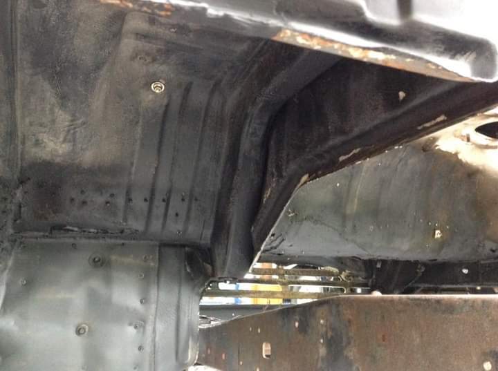 ขายหัวรถบรรทุก6ล้อ HINO สภาพดีพร้อมใช้งาน ขายหัวรถบรรทุก6ล้อ HINO สภาพดีพร้อมใช้งาน