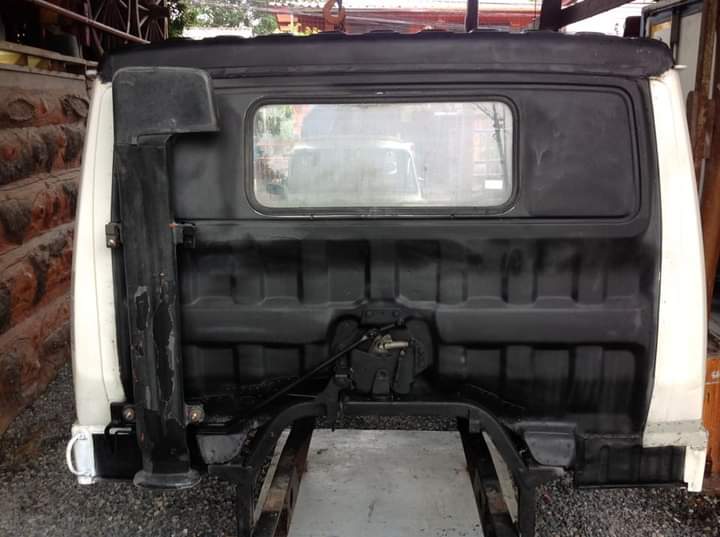 ขายหัวรถบรรทุก6ล้อ HINO สภาพดีพร้อมใช้งาน ขายหัวรถบรรทุก6ล้อ HINO สภาพดีพร้อมใช้งาน