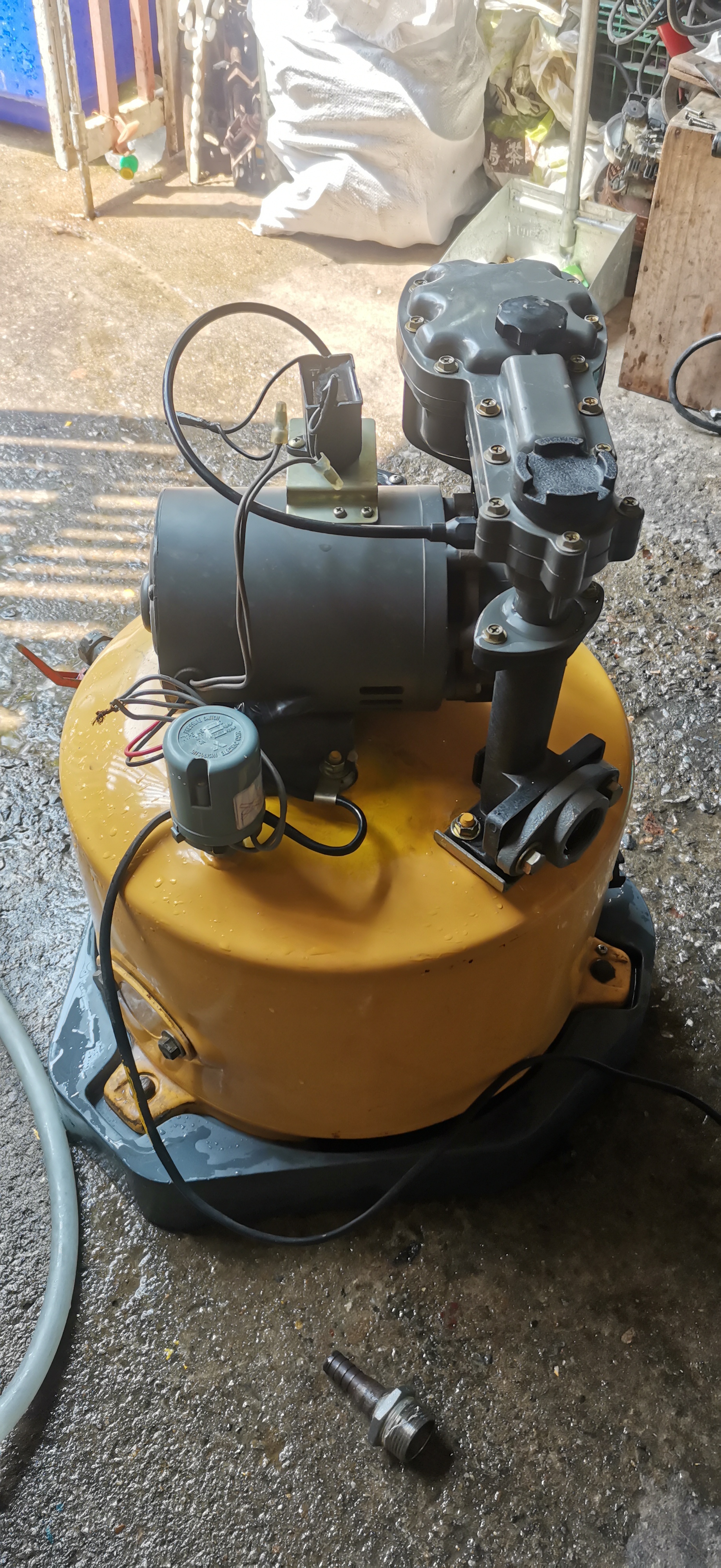 ขาย.. ปั้มน้ำถังอัตโนมัติ.มิตซู.ขนาด300วัตต์.พร้อมใช้งาน