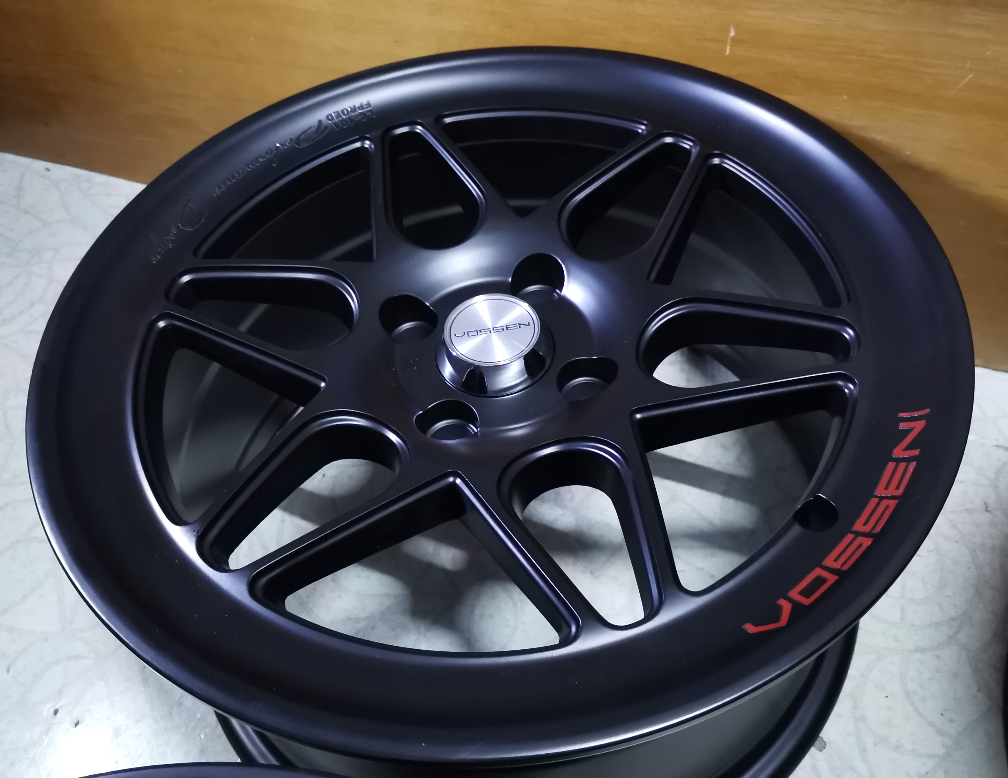 ขายแม็กใหม่ Vossen LC-104 ขอบ 15 ขายแม็กใหม่ Vossen LC-104 ขอบ 15