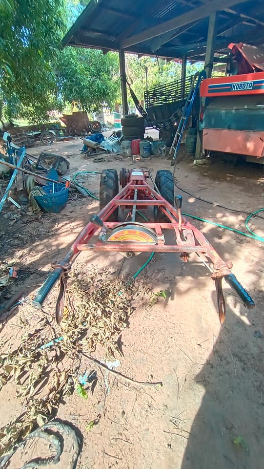 โครงรถไถเดินตาม กระทิงแดง ks 72 สนใจโทร 0955472811 โครงรถไถเดินตาม กระทิงแดง ks 72 สนใจโทร 0955472811