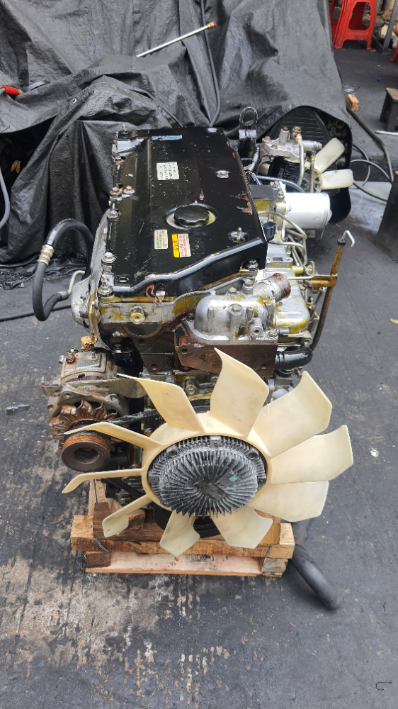 เครื่องยนต์ Isuzu 4HL1 แปลงปั้ม