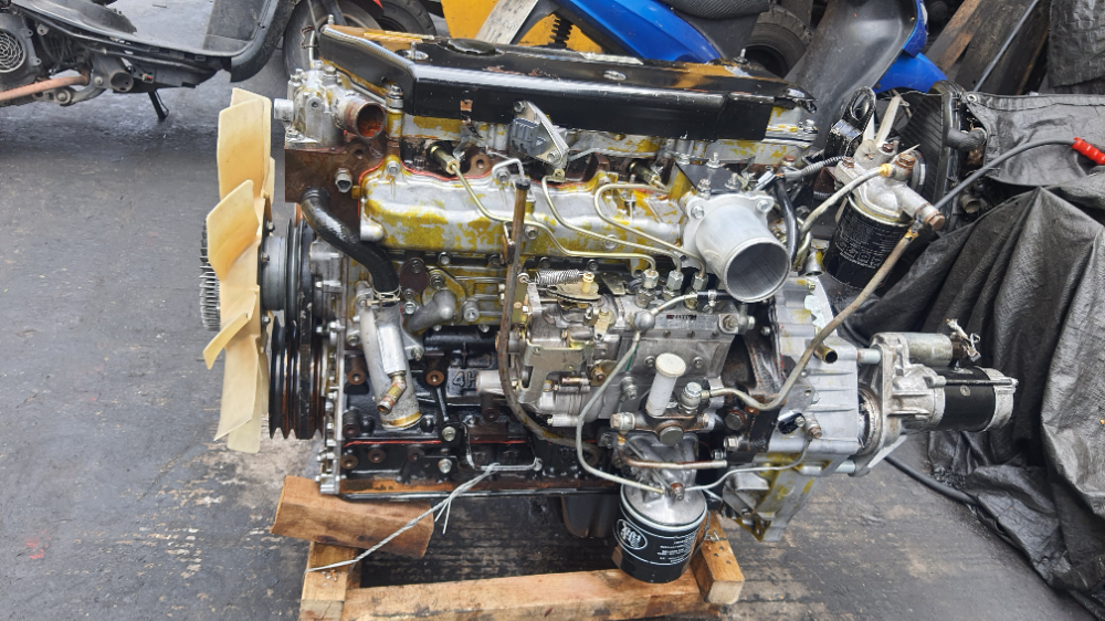 เครื่องยนต์ Isuzu 4HL1 แปลงปั้ม