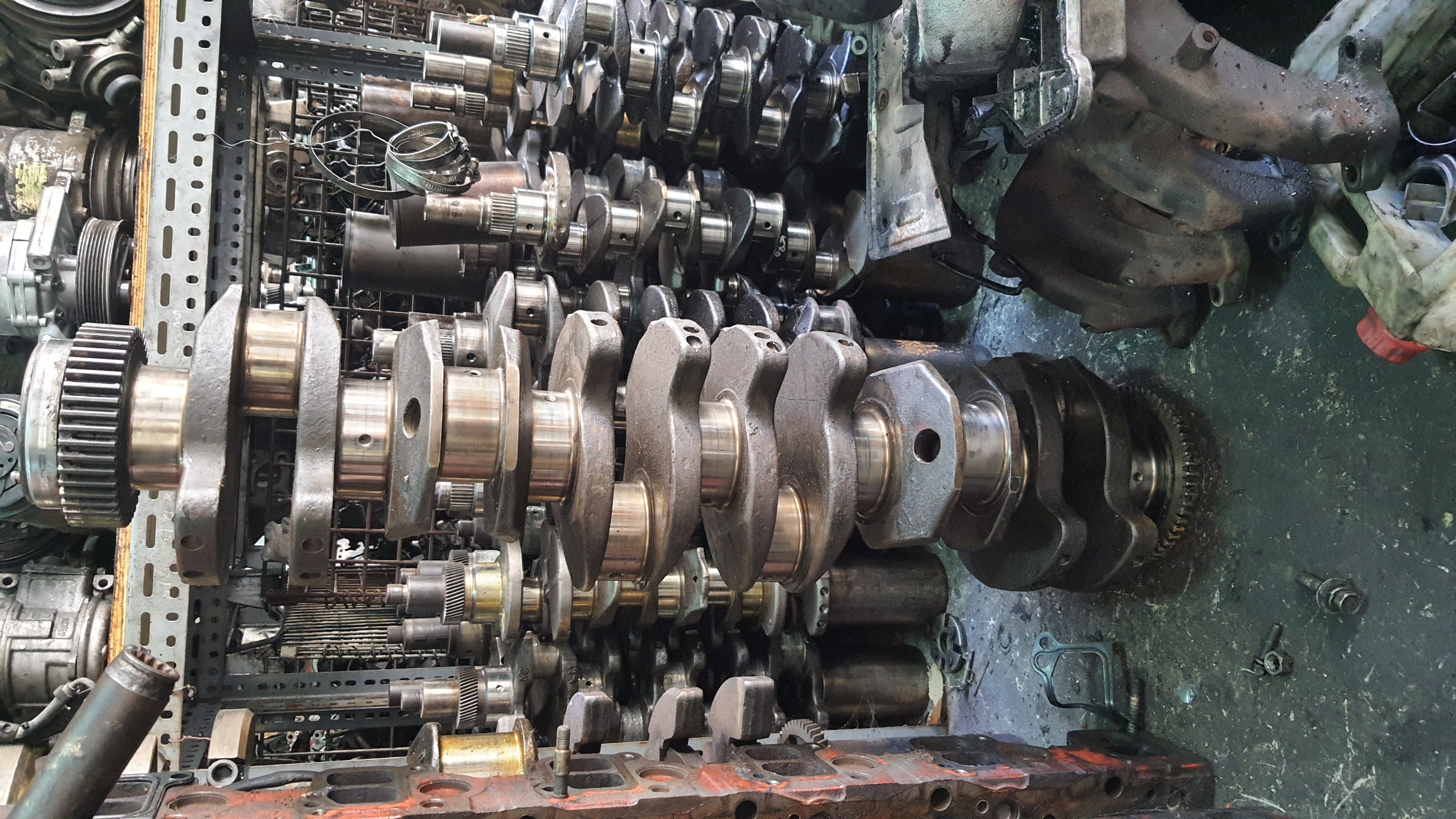ข้อเหวียง Isuzu 6UZ1 360 ข้อเหวียง Isuzu 6UZ1 360