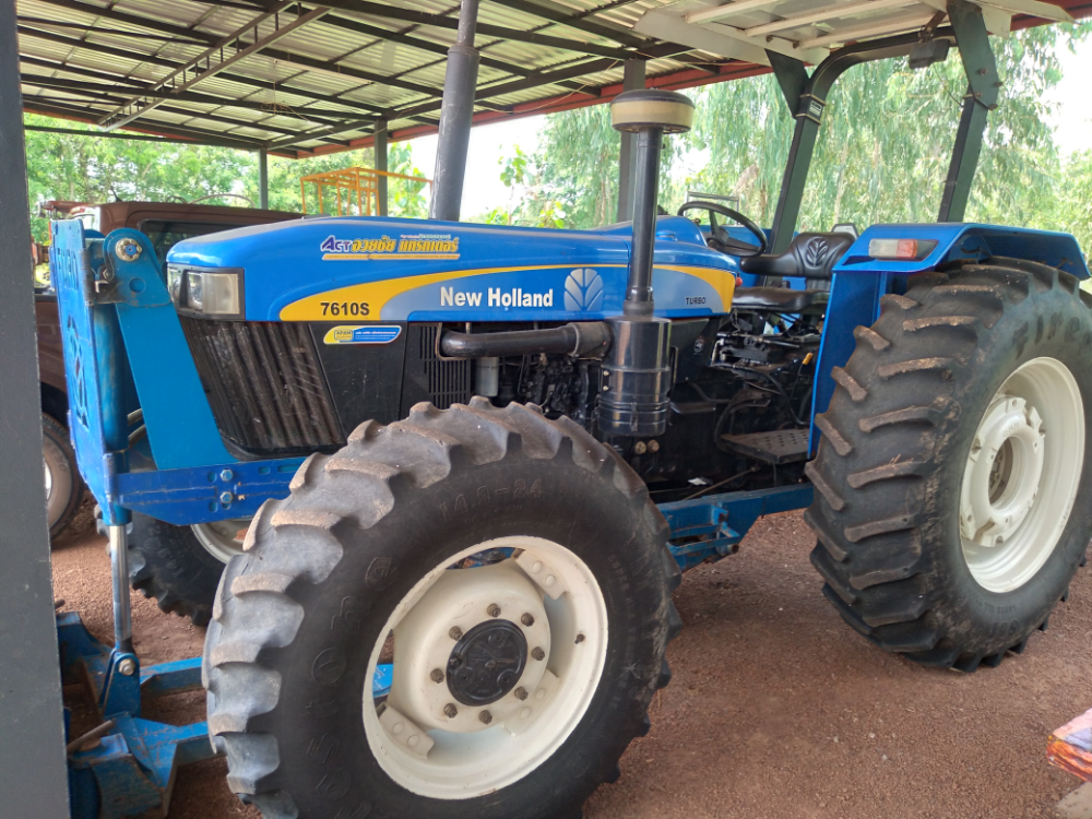 ขายรถไถนิวฮอลแลนด์ 7610s 105แรง