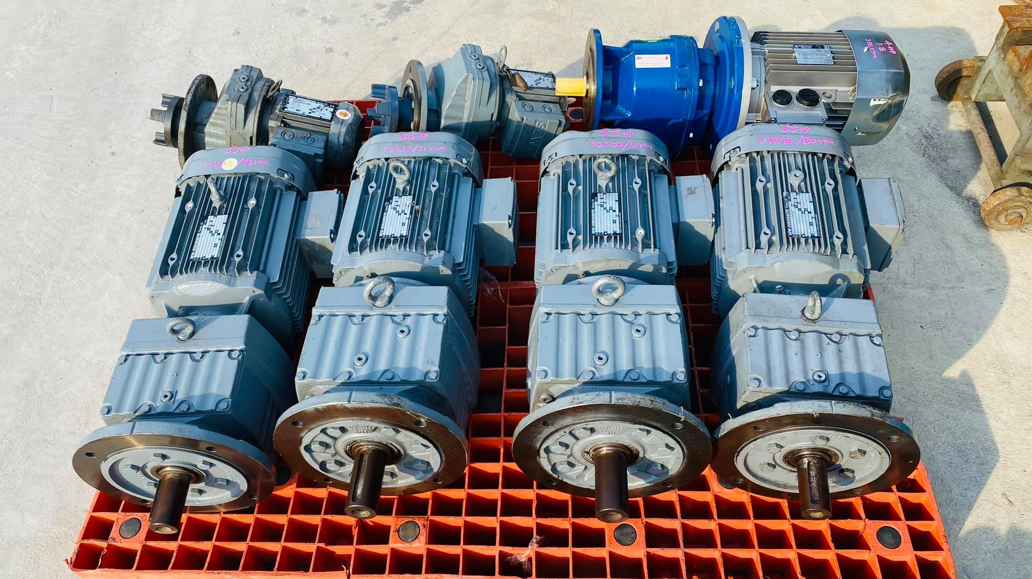 มอเตอร์เกียร์แบบหน้าแปลนของใหม SEW EURODRIVE ระบบไฟ 380V ของใหม่เก็บสแป 100%