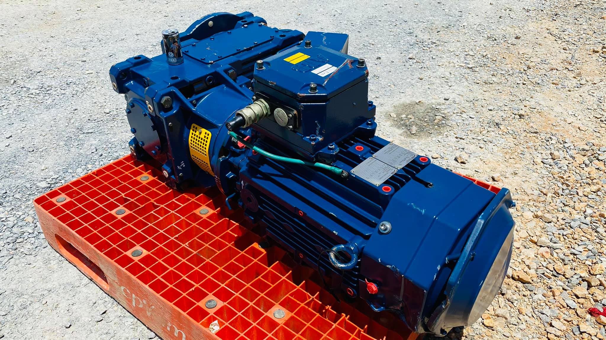 มอเตอร์เกียร์ทดกำลังเยอรมัน SEW EURODRIVE GERMANY