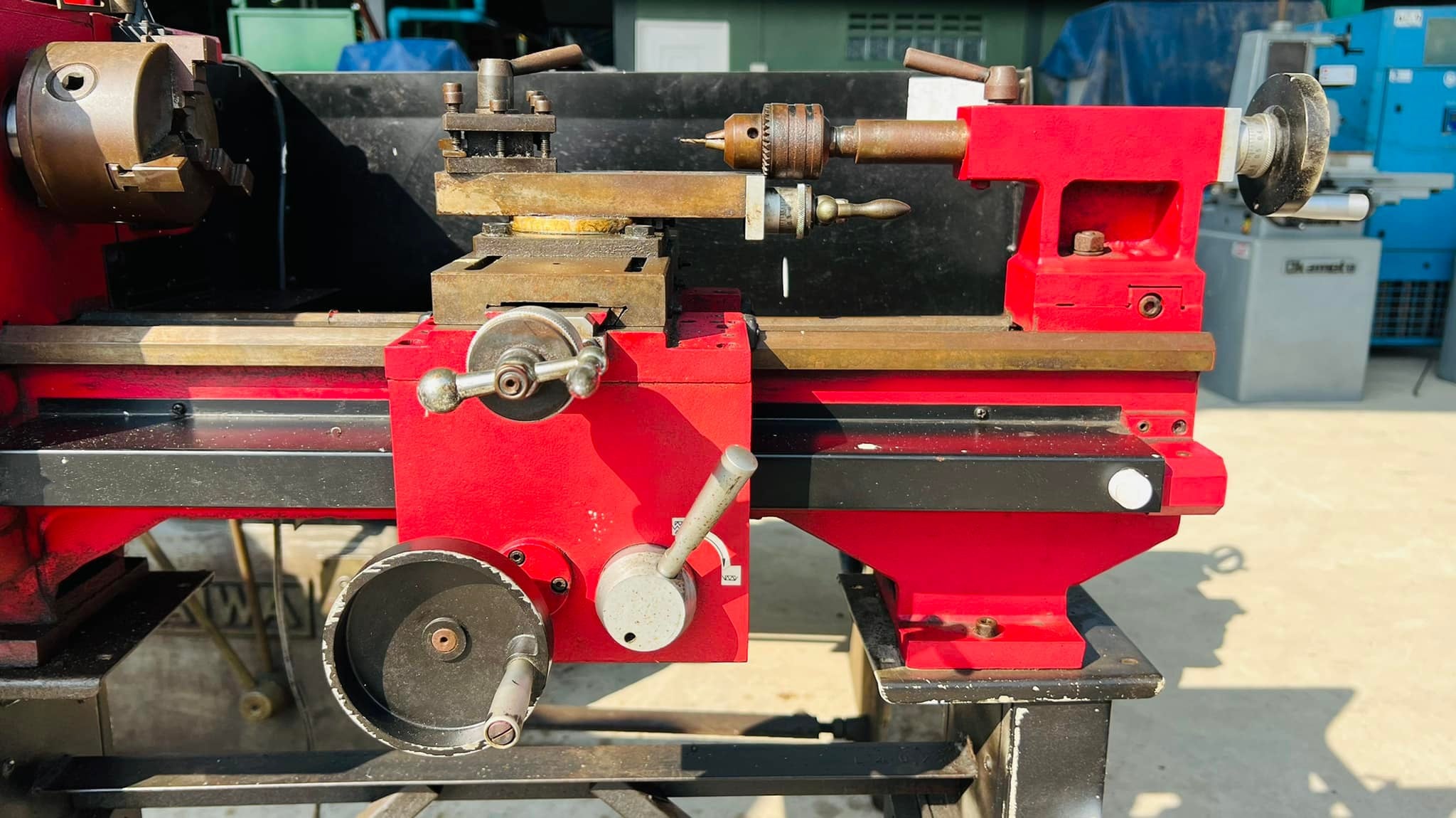 เครื่องกลึงมินิขนาดเล็กแบบตั้งโต้ะ SIEG BENCH LATHE