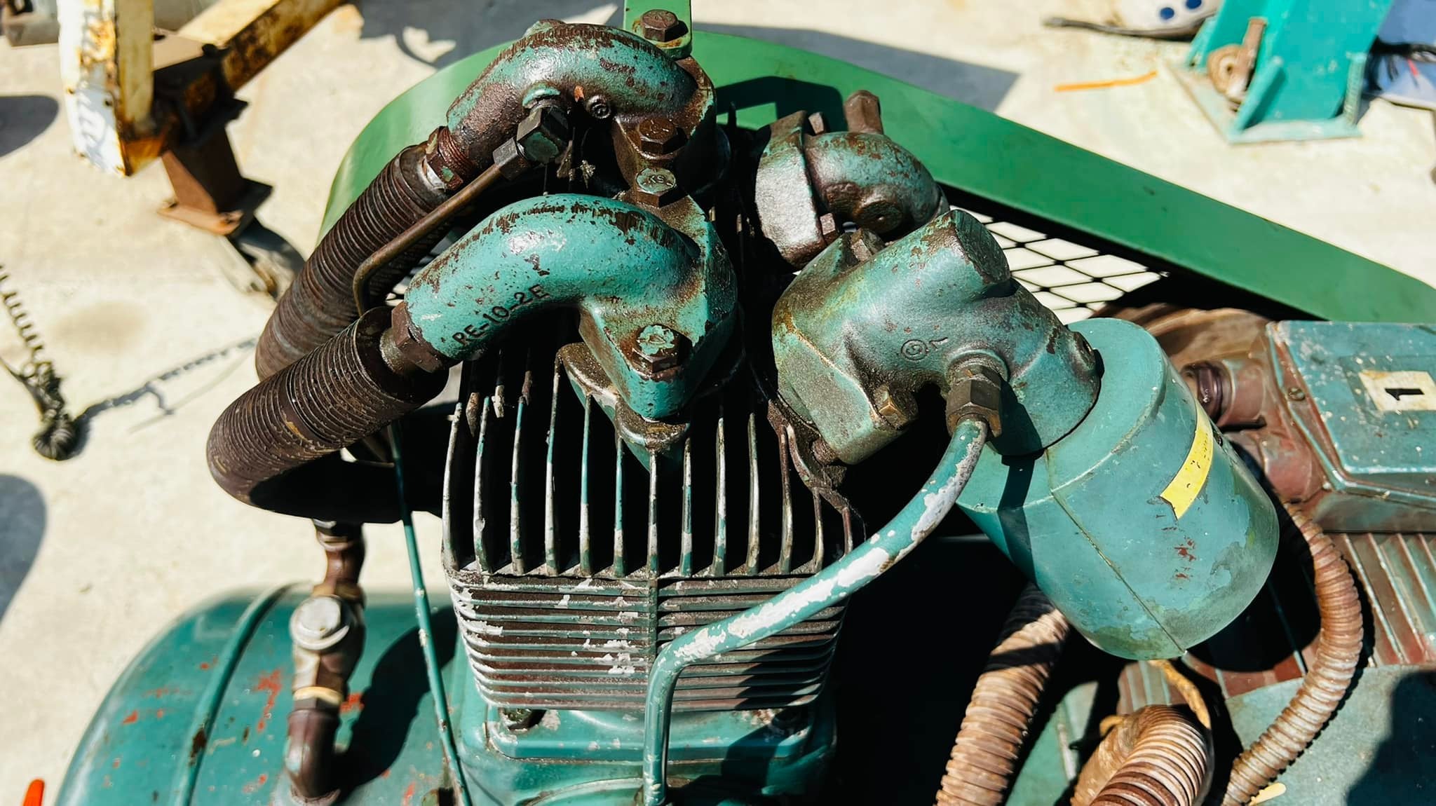 เครื่องปั้มลมแชมเปี้ยนส์ CHAMPION USA ขนาด 5.5 HP เครื่องปั้มลมแชมเปี้ยนส์ CHAMPION USA ขนาด 5.5 HP