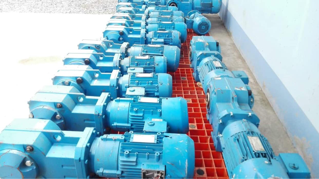 เยอรมันแท้ !! มอเตอร์เกียร์เยอรมัน SIEMENS GEAR GERMANY ทด 1 : 69.78 เยอรมันแท้ !! มอเตอร์เกียร์เยอรมัน SIEMENS GEAR GERMANY ทด 1 : 69.78