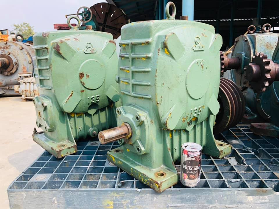 วอร์มเกียร์ทดญี่ปุ่น MAKISHINKO ใช้กับมอเตอร์ 10-15 HP
