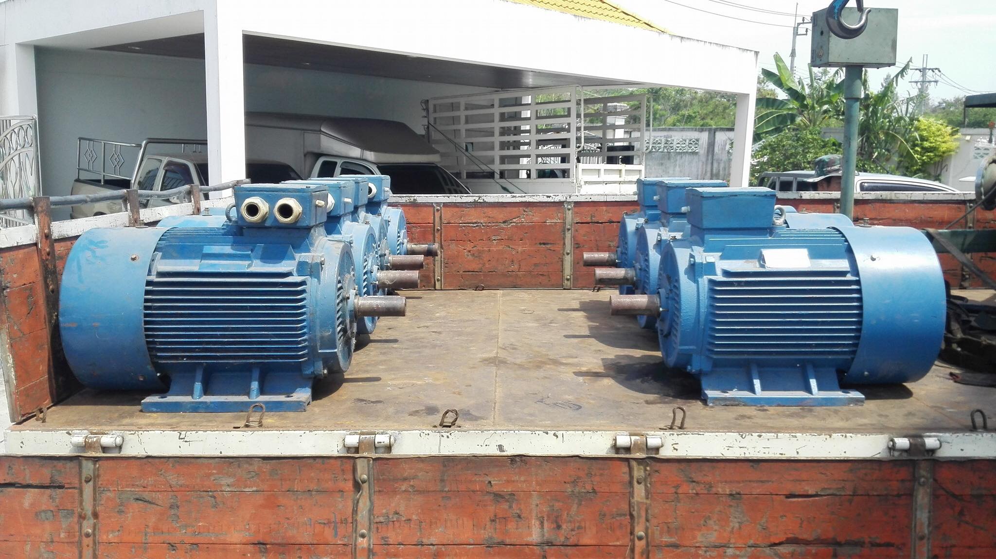 มอเตอร์ไฟฟ้ากำลัง Crompton ขนาด 75 HP 380V 2P (2970 rpm