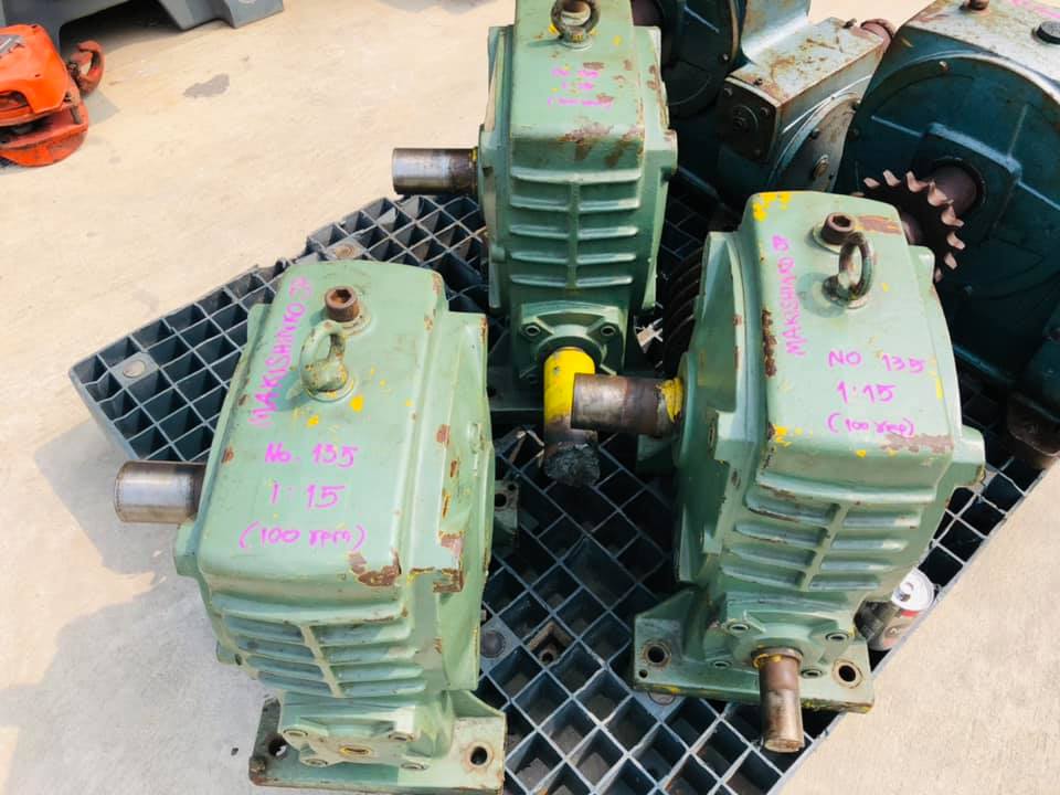 วอร์มเกียร์ทดญี่ปุ่น MAKISHINKO ใช้กับมอเตอร์ 10-15 HP