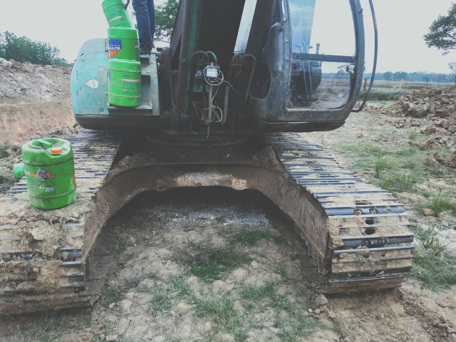 ขาย Kobelko  sk-200 mark 5 สนใจโทร 0981912778