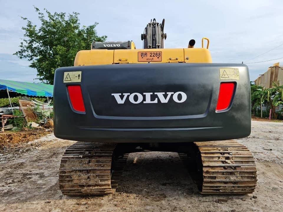 ขายด่วน Volvo 210B Prime ขายด่วน Volvo 210B Prime