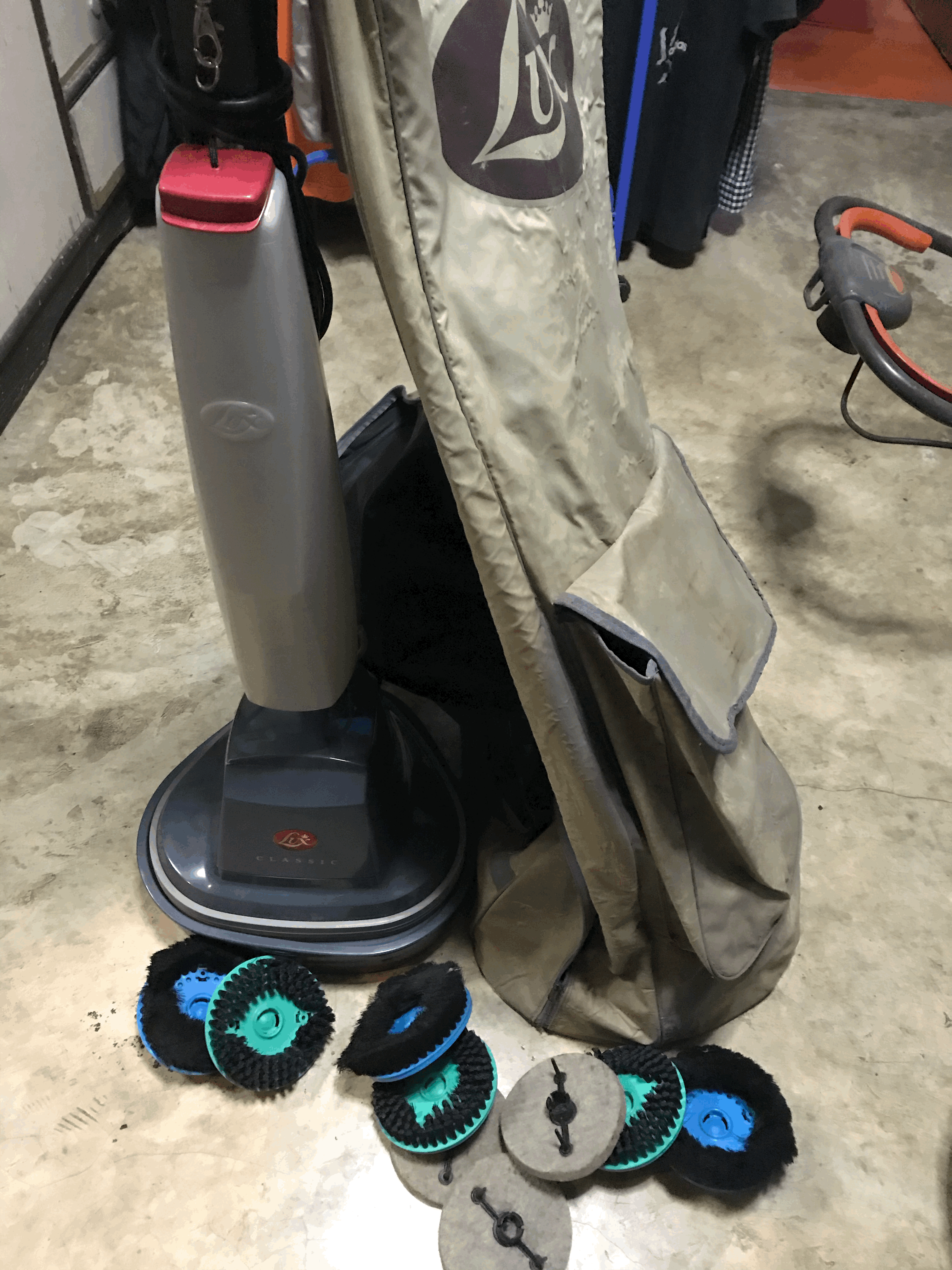 เครื่องขัดพื้น