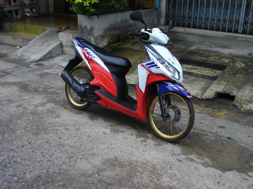 ขาย Honda Click 110i หัวฉีด สวยเด่น เครื่องเยี่ยม ราคา 14500 บาท