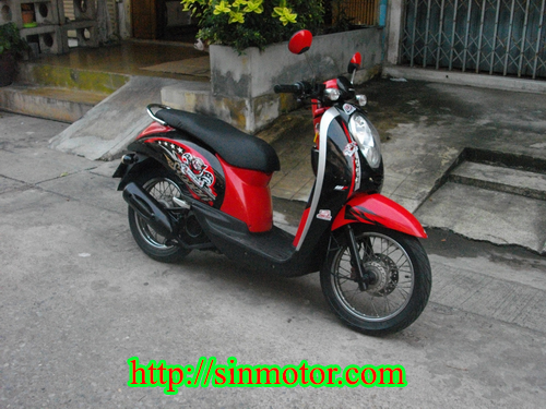 ขาย Honda Scoopy i หัวฉีด สวยเด่น เครื่องเดิมดียอดเยี่ยม ราคา 18500 บาท