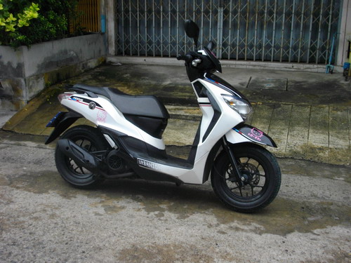 ขาย Honda Moove ตัวท๊อป ยางหน้าหลังใหม่เอี่ยม เครื่องดีเลิศ ราคา 26000 บาท