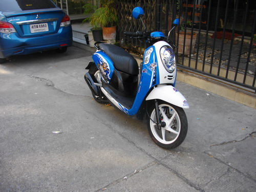 ขาย Honda Scoopy i หัวฉีด ล้อแม็ก สวยเครื่องเยี่ยม ได้ไปใช้ยาวๆ ราคา 22000 บาท