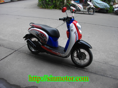 ขาย Honda Scoopy i หัวฉีด สวยเด่น เครื่องเดิมดียอดเยี่ยม ราคา 21500 บาท