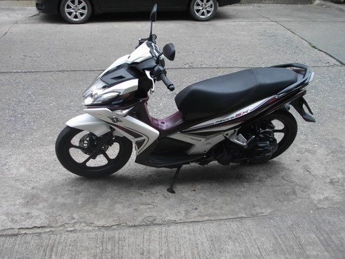 ขาย Nouvo Sx 125 หัวฉีด ตัวท๊อป ล้อแม็ก สวยเท่ห์ เครื่องสด ราคา 22000 บาท
