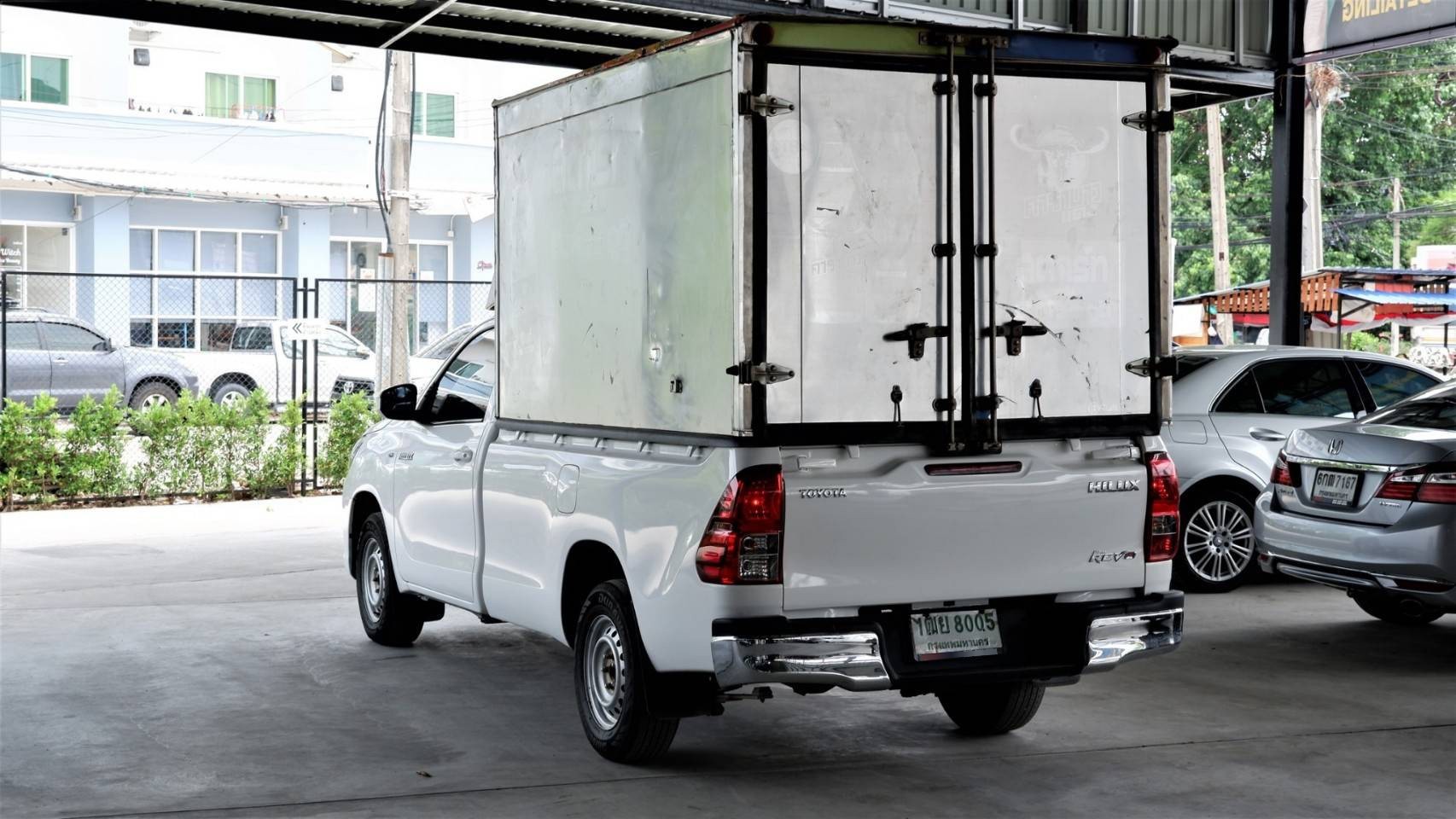 TOYOTA HILUX REVO 2.4 J STANDARD CAB 2016